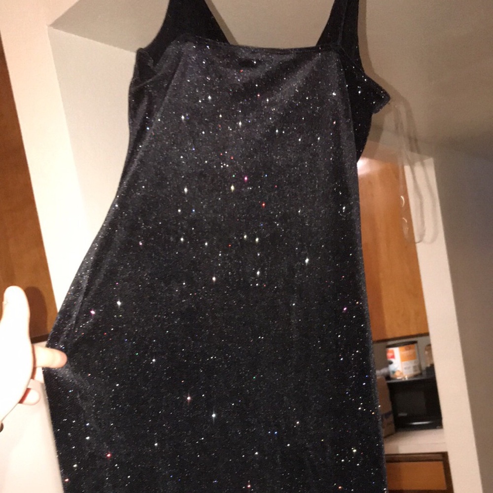 Bodycon - Picture 2 of 3